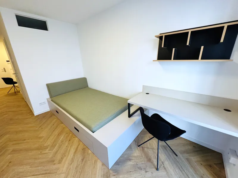 Modernes voll möbliertes Apartment mit Süd-West-Balkon! — photo 1